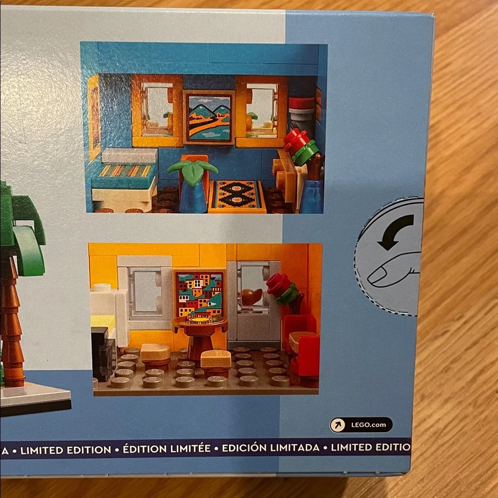 LEGO #40583 Houses of the World 1 - Picture 3 of 6